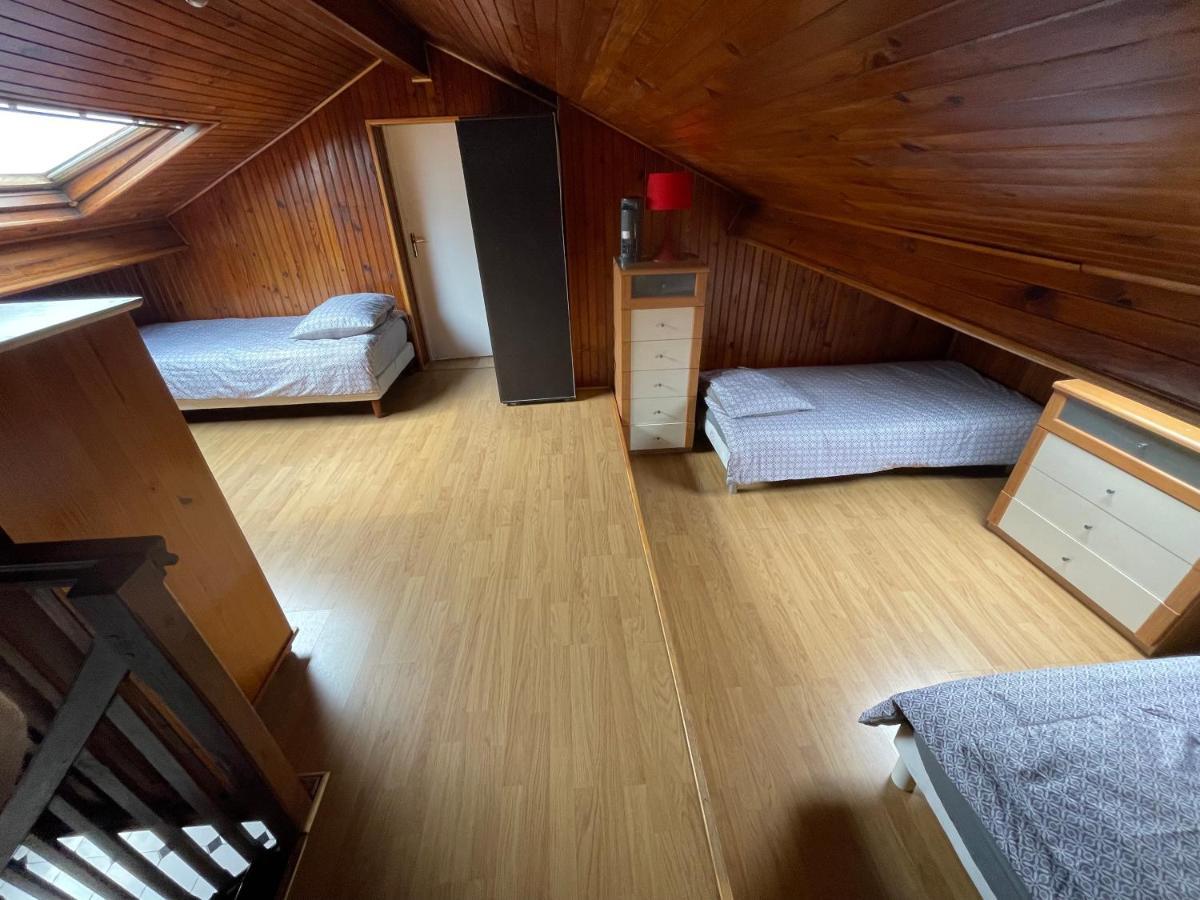 Hotel Agréable apparement dans une maison Saint-Denis  Exterior foto